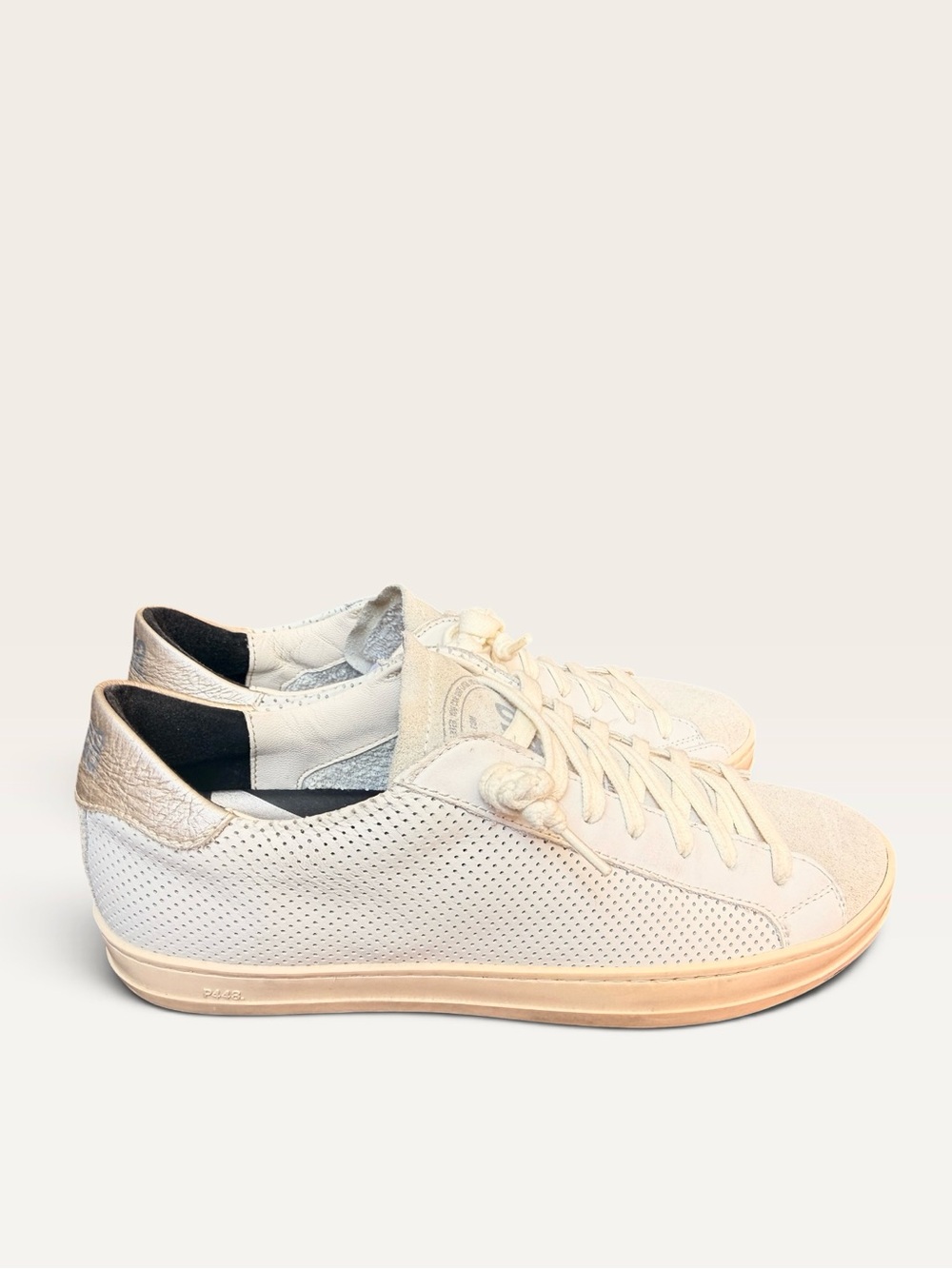 P448 Women White HTF John Round Toe Leather suede Sneakers Shoes 38 RT $295